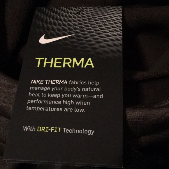 Nike Therma hoodie - Picture 5 of 7